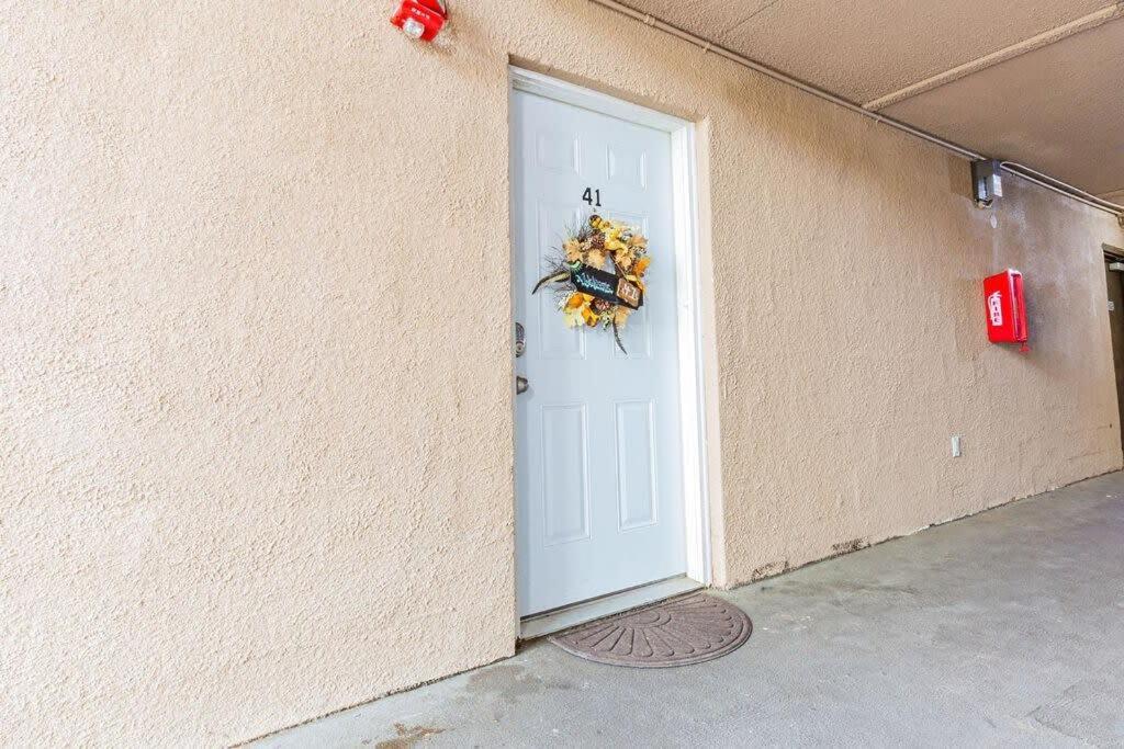2-Bed, 1-Bath Apartment Near I-24, Great Location 查塔努加 外观 照片